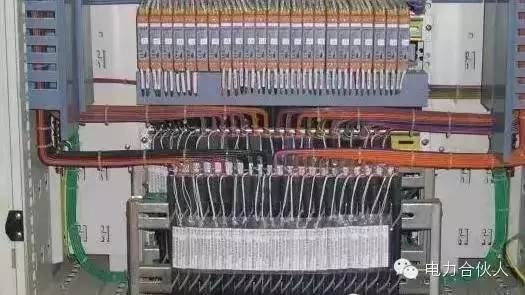 电气安装施工工艺图文全解析 从管线预埋到系统调试的标准化流程
